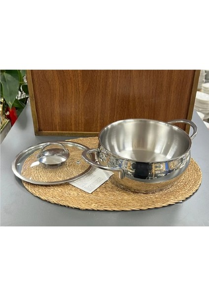 20X10 cm Metal Güveç Tencere, 3 Litre, Dayanıklı ve Şık Tasarım