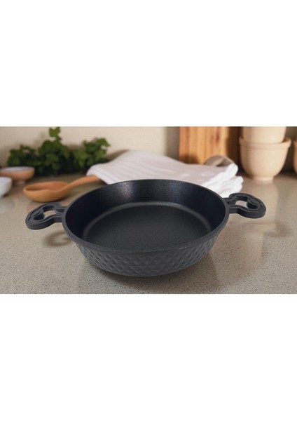 22 cm Siyah Granit Tencere, Geniş Hacimli ve Yapışmaz Yüzey