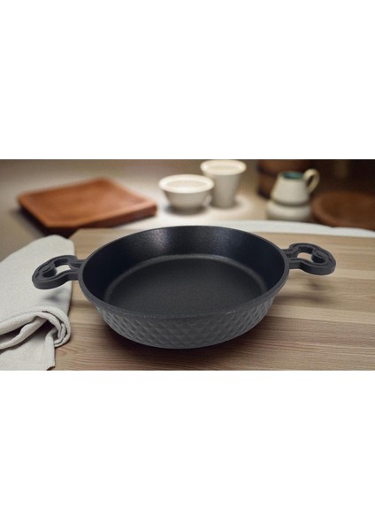 20 cm Siyah Granit Tencere, Yapışmaz ve Isıya Dayanıklı Yüzeyli fiyatları