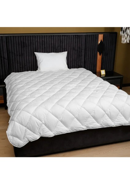 Tek Kişilik Yün Yorgan 155X215 cm - %100 Kuzu Yünü, 2.5 Kg, Nefes Alır, Terletmez, 4 Mevsim Konfor fiyatları