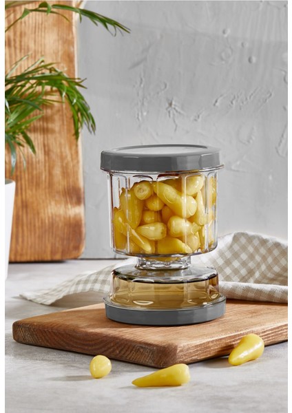 Mini 500 ml Gri Peynir ve Turşu Kabı, Pratik ve Şık Saklama Çözümü