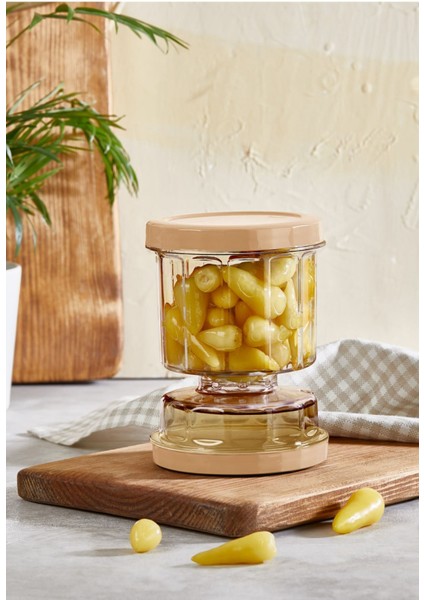 Gri Mini Peynir ve Turşu Kabı 500 Ml, Pratik ve Şık Saklama Çözümü