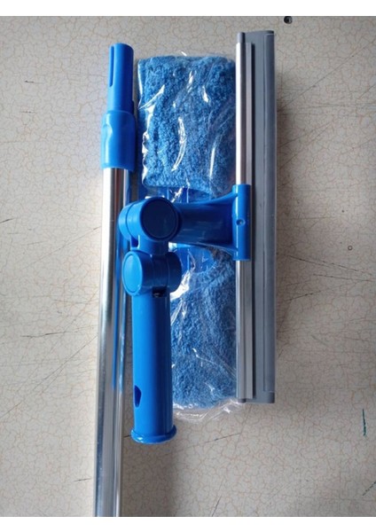 Mavi Oynar Başlıklı Teleskopik Cam Şişe, Fiber Bezli, Uzayabiren Özellikli