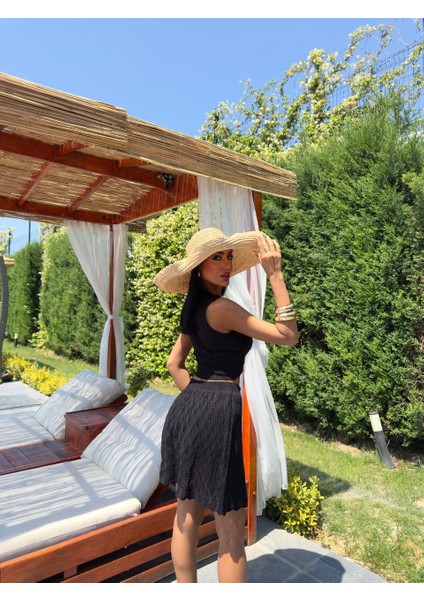 Siyah Dantel Desenli Triko Plaj Takımı - Crop Üst & Etek Ikili Set fiyatları