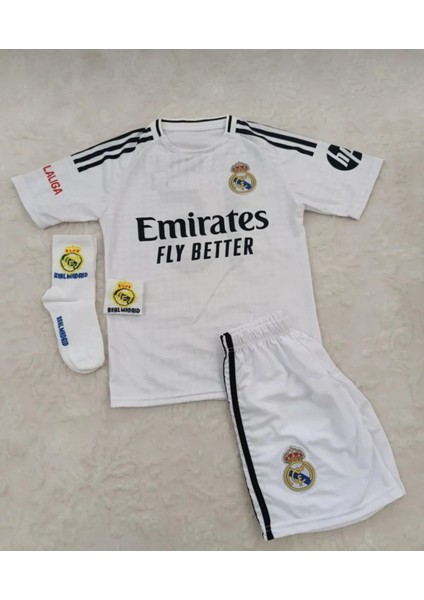 Real Madrid -Arda Güler Beyaz -Renk Yeni Sezon Çocuk Futbol Forma 4"li Seti fiyatları