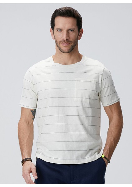 Lacivert Erkek Comfort Fit T-Shirt 1094370 fiyatları
