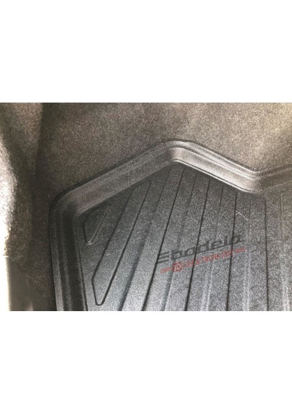 2009 Toyota Corolla Sedan 3D Kauçuk Bagaj Havuzu