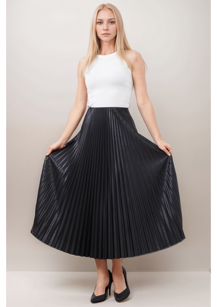 Deri Görünümlü Piliseli Uzun Kadın Şık Trend Tesettüre Uyumlu Etek modelleri