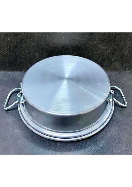 50 cm Alüminyum Tava, Kulplu, Kapaklı, Dayanıklı ve Şık Mutfak Gereci