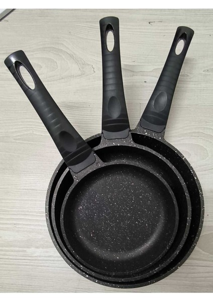 3'lü Siyah Tava Seti, Şık ve Kullanışlı Mutfak Gereçleri