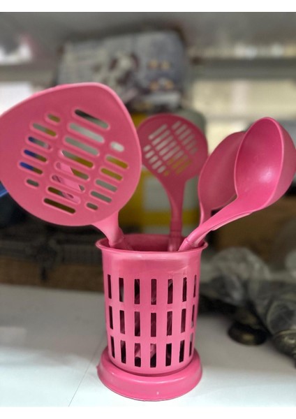 Beyaz 6 Parça Maşa Seti, Şık ve Kolay Kullanım Için Tasarlandı modelleri