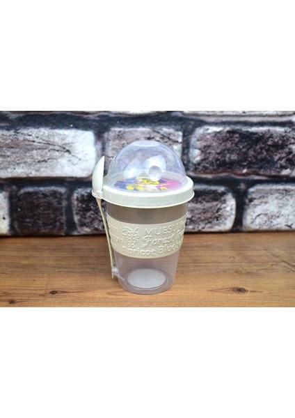 Kapaklı 600ML Beyaz Plastik Çok Amaçlı Mutfak Kabı