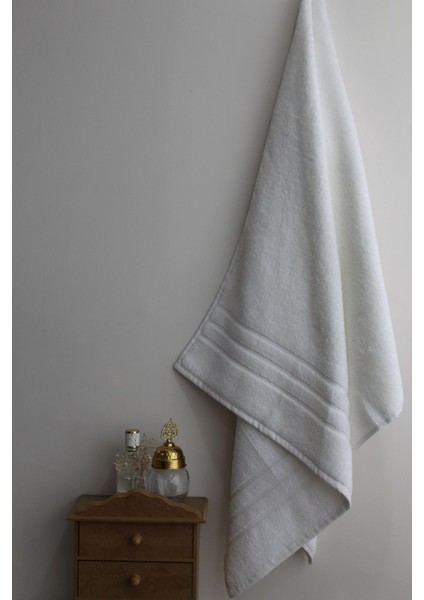 Neeva %100 Pamuklu Beyaz Banyo Havlusu (70x140) fırsatları