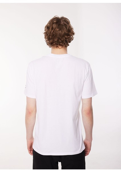 Bisiklet Yaka Desenli Beyaz Erkek T-Shirt M6681 001 Whıte indirimleri