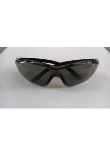 Şık Füme Koruyucu Gözlük Siyah, Güvenli ve Modern Tasarım fiyatları