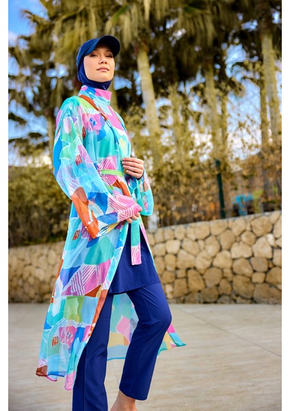 Siyah Fonksiyonel Kimono Su İtici Kumaşla Şıklık ve Konfor 130 cm Kadın fiyatları