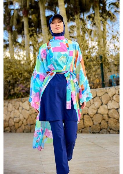 Siyah Fonksiyonel Kimono Su İtici Kumaşla Şıklık ve Konfor 130 cm Kadın fırsatları