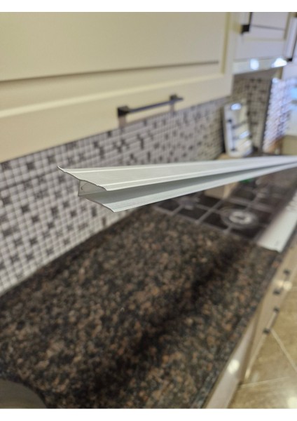 Alüminyum Profil Eşik Çıtası Z Model 90 Cm, 3 Adet, Geçmeli, Dayanıklı ve Şık Tasarım