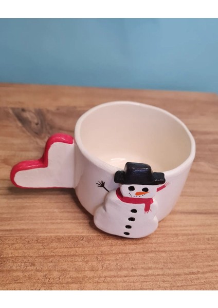 Beyaz Seramik Kardan Adam Kalp Kulplu Mug, Şık ve Sevimli Içecek Kabı modelleri