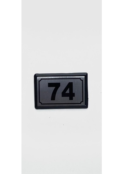 Alüminyum Kapı Numarası 74 No, Yapışkanlı, Modern ve Şık Tasarım