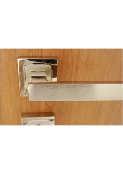 Nikel Saten Yüzeyli Kapı Kolu, Şık ve Kullanışlı Tasarım, Kolay Montaj fiyatları