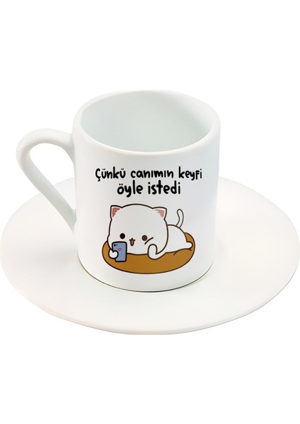 Beyaz Türk Kahve Fincanı, Sevimli Mochi Cat Motto Baskısıyla Şık Tasarım