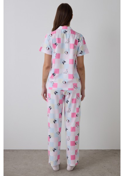 Optik Beyaz Hello Kitty Ekoseli Gömlek Yaka Kısa Kol Pijama Takımı fırsatları
