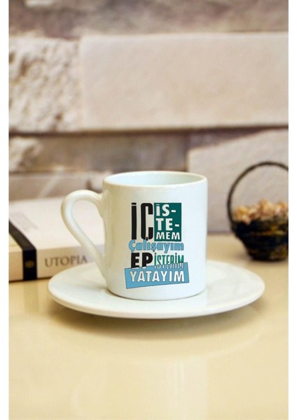 Beyaz Baskılı Türk Kahvesi Fincanı, Şık ve Zarif Tasarım, Kahve Keyfini Tamamlar.