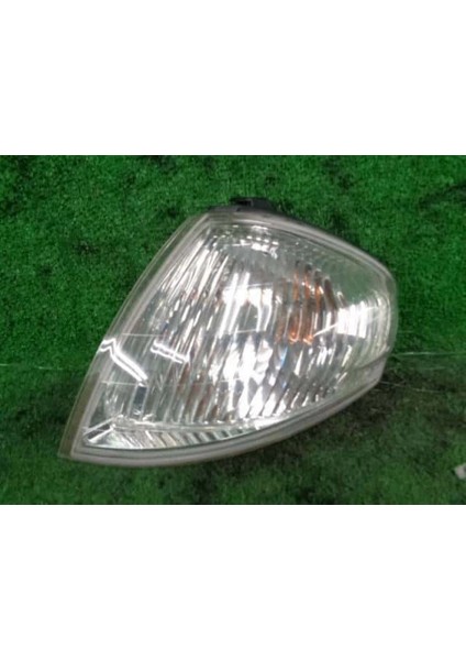 Japon Famılıa/practıca Benzin/dizel 1999-2002 Sinyal Lambası Sol H4/W5W (Duy+Ampul) (Oem NO:B25D51070B)