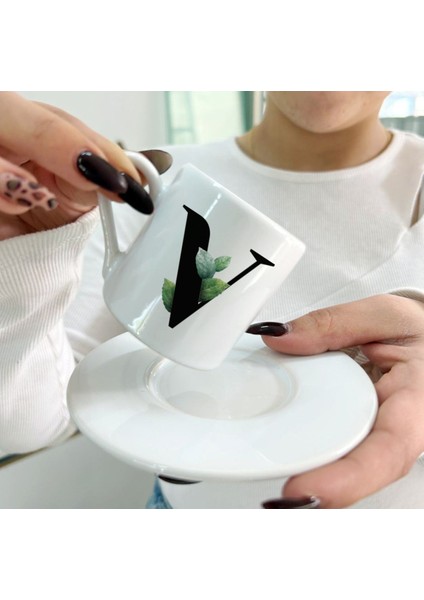 V Harfli Çiçekli Yapraklı Şık Kahve Fincanı, Özel Tasarım, Beyaz Renk. fırsatları