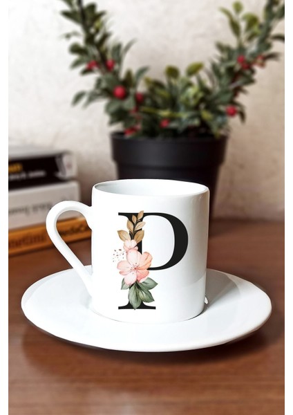 Çiçekli Baskılı Porselen Türk Kahvesi Fincanı, Beyaz, Zarif ve Şık Tasarım