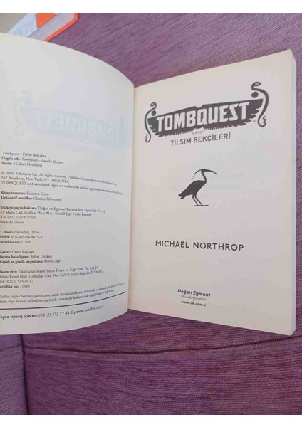 Tombquest - Tılsım Bekçileri, Michael Northrop Tarafından Yazılmış, Mistik Unsurlar Içeren Macera Dolu Bir Romandır. 2016 Basim 264 Sayfa 1,baski Cok Temiz Kondisyonda fırsatları