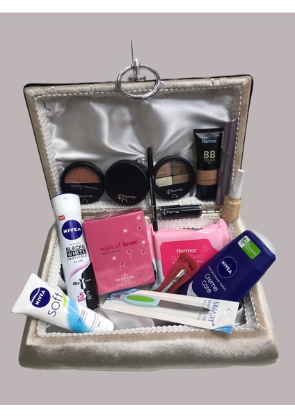 Flormar Pretty Nivea Kutulu 16 Parça Makyaj Güzellik Seti fiyatları