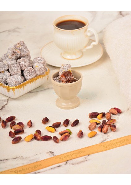 Az Çerezli Hindistan Cevizli Çifte Kavrulmuş Lokum 500 gr