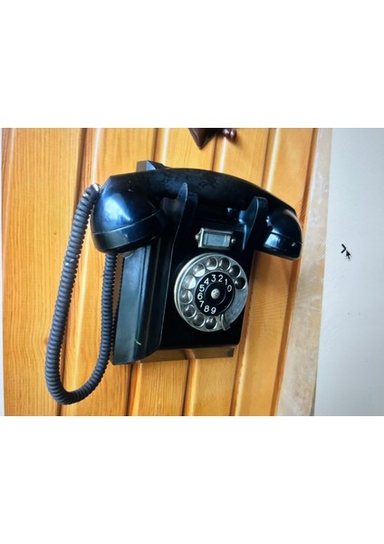 Ericsson Marka 1940’S Bakalit Duvar Telefonu