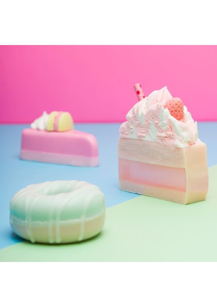 – Donut Tasarımlı Nemlendiricili El ve Vücut Sabunu fırsatları