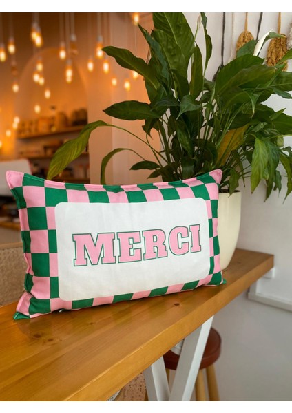 Merci Yazılı Çift Taraflı Dekoratif Yeşil Pembe Kareli Süet Kırlent Kılıfı - Merci Yazılı Kareli Kırlent Kılıfı - 30X50CM modelleri