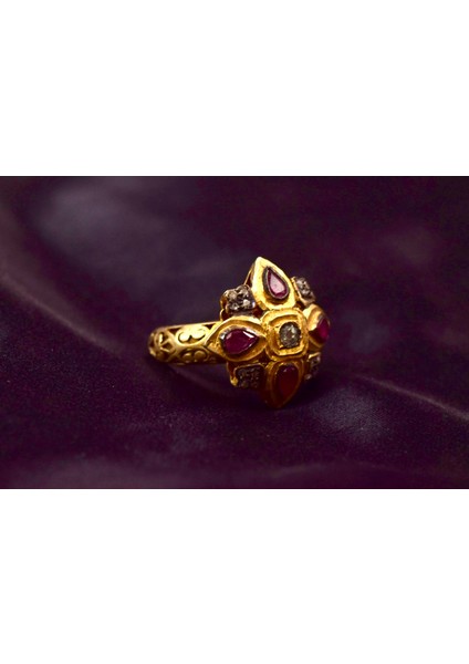 Yakut ve Elmas Gümüş Yüzük fırsatları