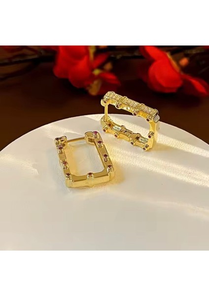 Çelik Gemetrik Zirkon Taşlı Halka Kadın Küpe Gold Renk indirimleri