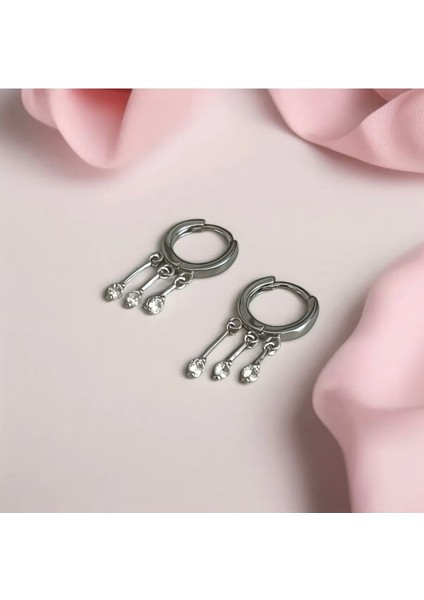 Novada 925 Ayar Gümüş Zirkon Taşli Damla Detaylı Küpe fiyatları