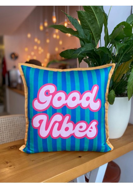 Good Vibes Yazılı Çizgili Çift Taraflı Dekoratif Süet Kırlent Kılıfı - Kırlent Kılıfı - 43X43CM