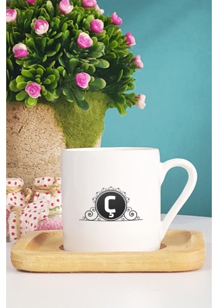 Harf Tasarımlı Ç Harfli Türk Kahvesi Fincanı Ahşap Altlıklı Beyaz Renk fiyatları