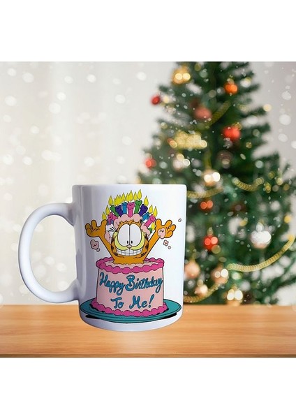 Pasta Sürprizi Garfield - Happy Birthday Temalı Çizgi Karakter Porselen Kupa