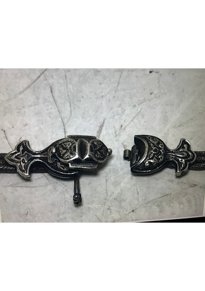 Antika Gümüş Çocuk Kemeri Açık Halde 72 cm Uzunluğunda 82,8 Gram Ağırlığında