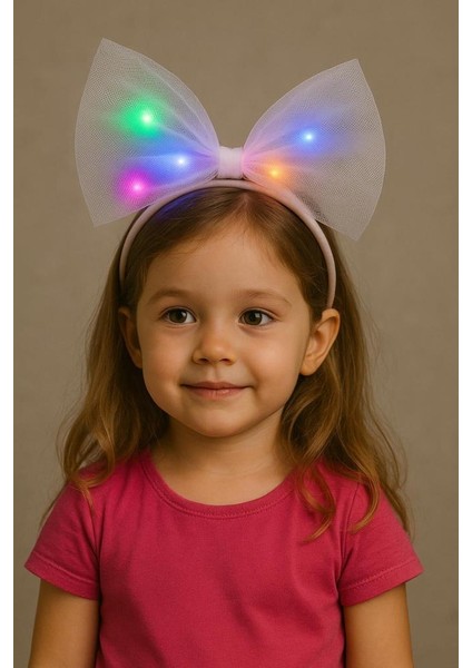 Rengarenk Led Işıklı Fiyonk Şekilli Tül Parti Tacı Beyaz Renk 25x25 cm fırsatları