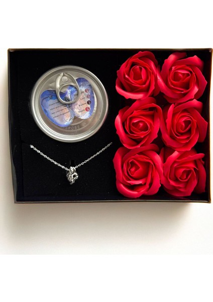 Sevgiliye Alınacak Hediye Kırmızı Güller ve Istiridye Içinde Inci Kolye Romantik Hediye Sevgiliye fırsatları