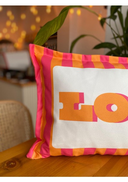Love Yazılı Çift Taraflı Turuncu Çizgili Dekoratif Süet Kırlent Kılıfı - Çizgili Kırlent Kılıfı - 30X50CM fiyatları