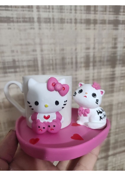 Pembe Hello Kitty Seramik Fincan, Şık ve Sevimli Tasarım, Rahat Kullanıma Uygun