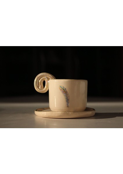 Lavanta Bahçesi Seramik Fincan, Hologramlı ve Inci Efektli Mavi Tasarım