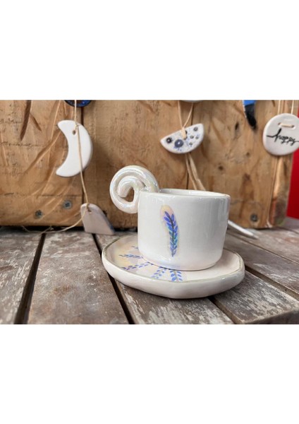 Lavanta Bahçesi Seramik Fincan, Hologramlı ve Inci Efektli Mavi Tasarım fiyatları